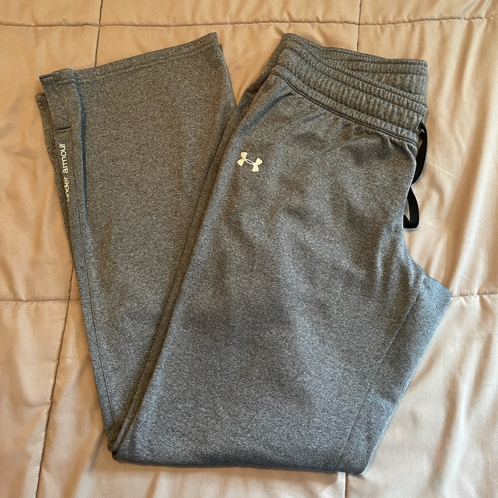 Women’s UA pants